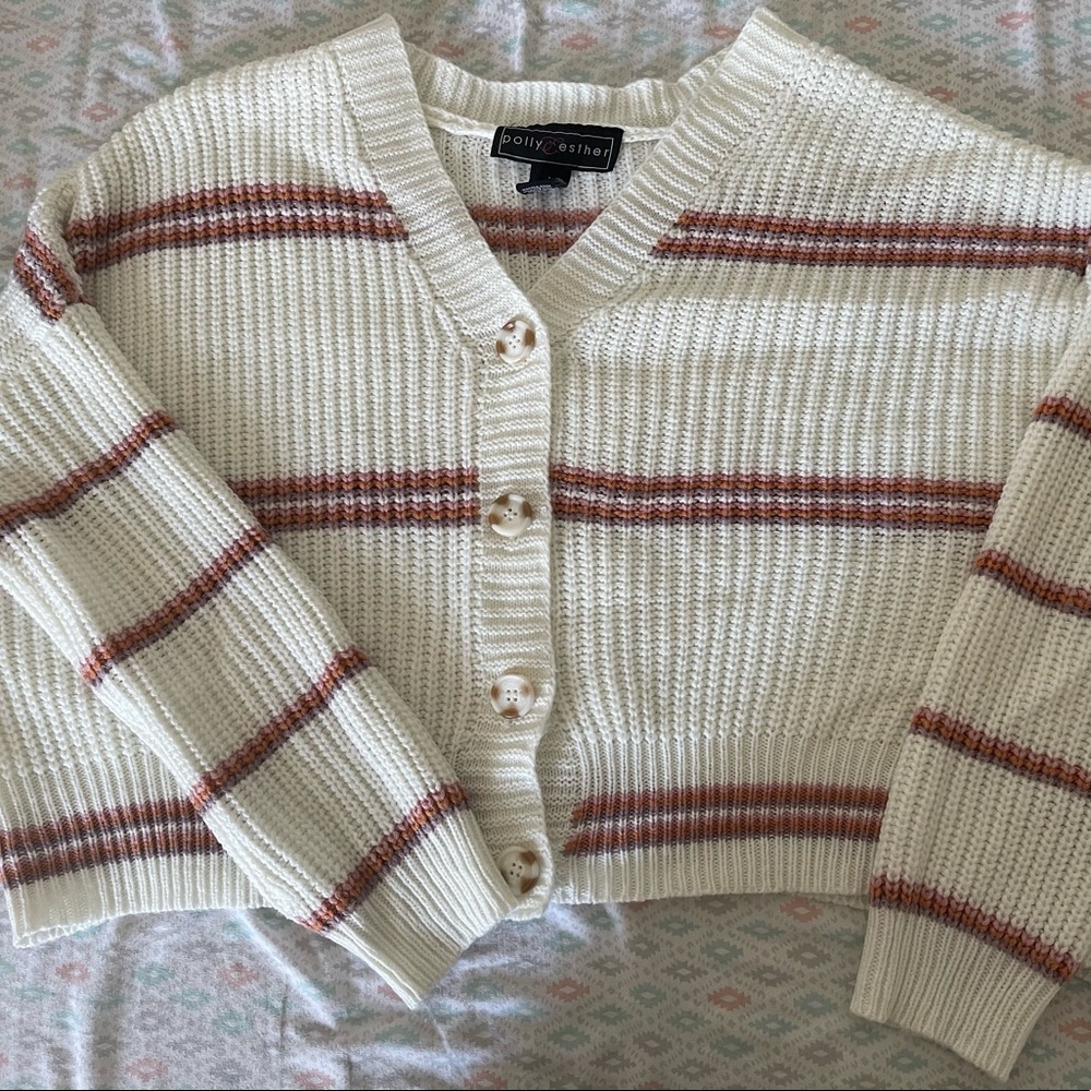 Large white width red stripes cardigan